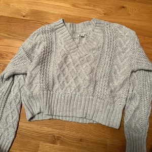 American Eagle sweater